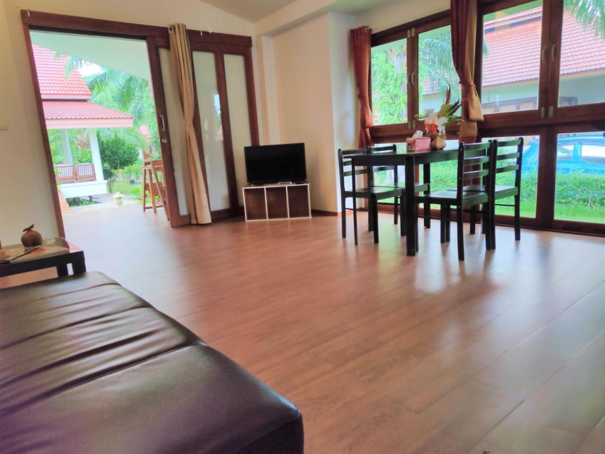 Armonia Village Resort And Spa Chumphon Exterior foto