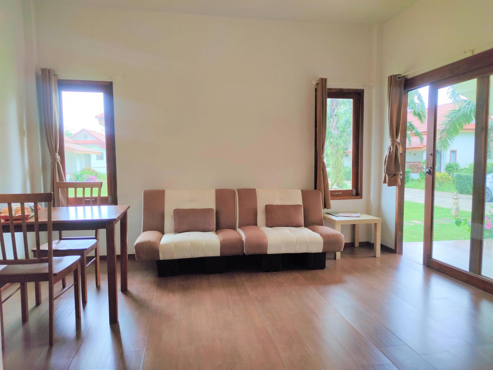 Armonia Village Resort And Spa Chumphon Exterior foto