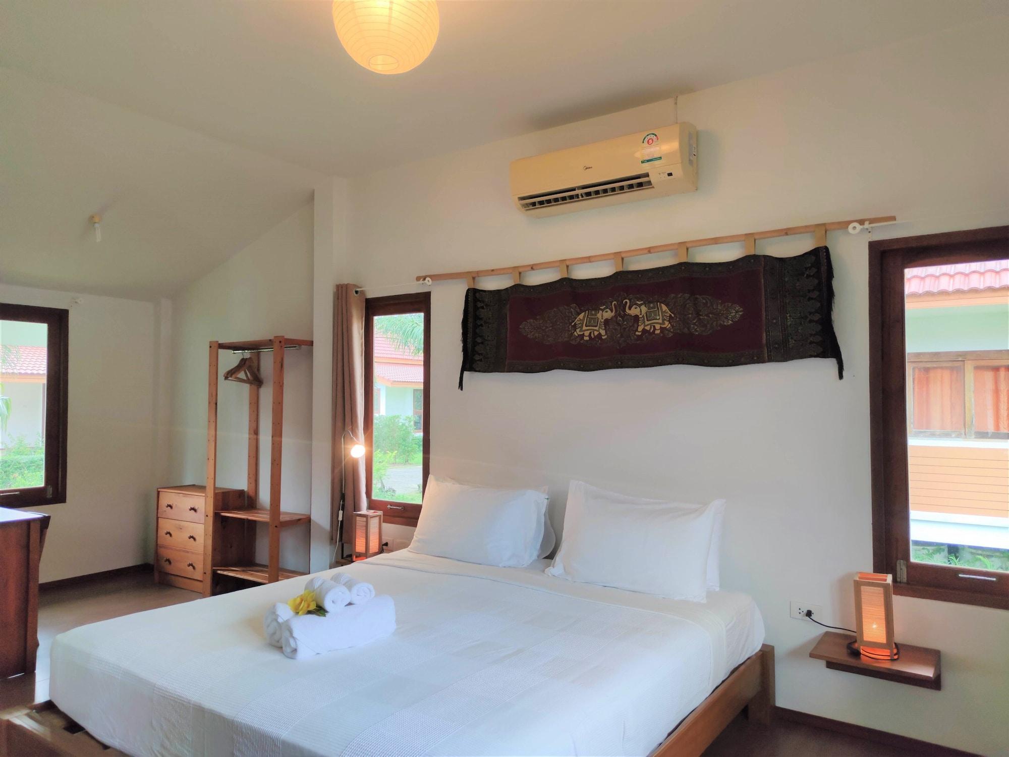 Armonia Village Resort And Spa Chumphon Exterior foto