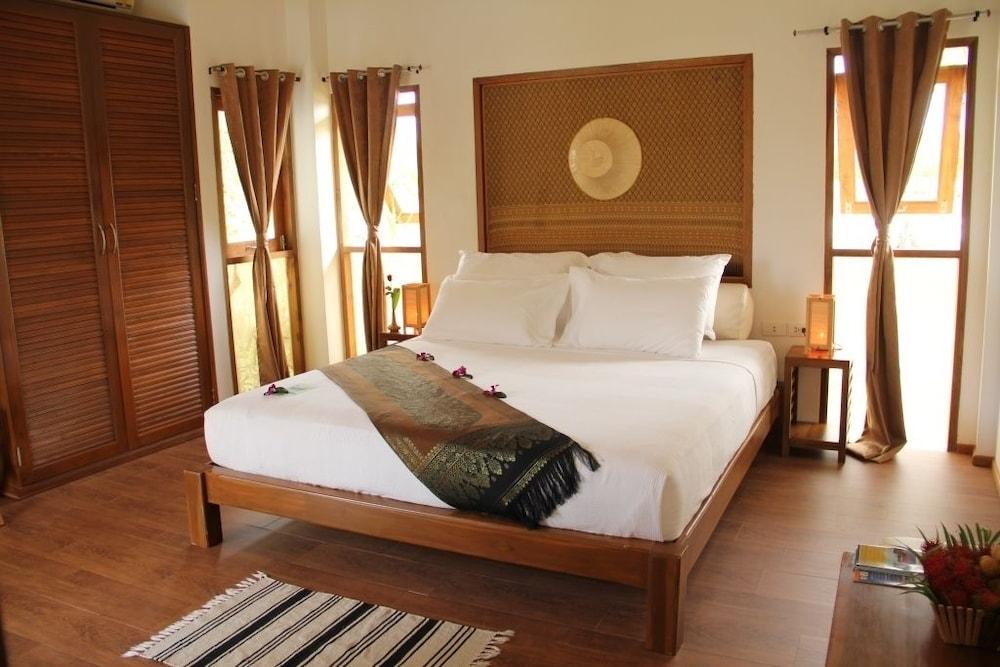 Armonia Village Resort And Spa Chumphon Exterior foto