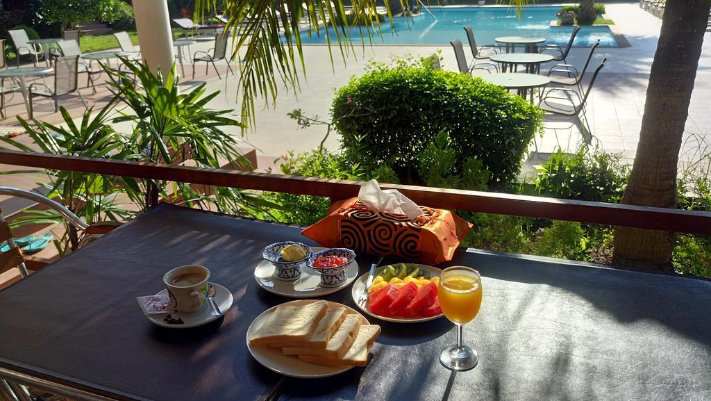 Armonia Village Resort And Spa Chumphon Exterior foto